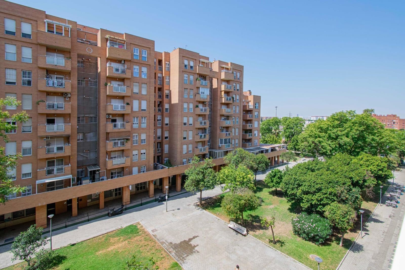 4 quarto Apartamento para venda em Sevilha cidade com piscina garagem - 367 886 € (Ref: 9695413)