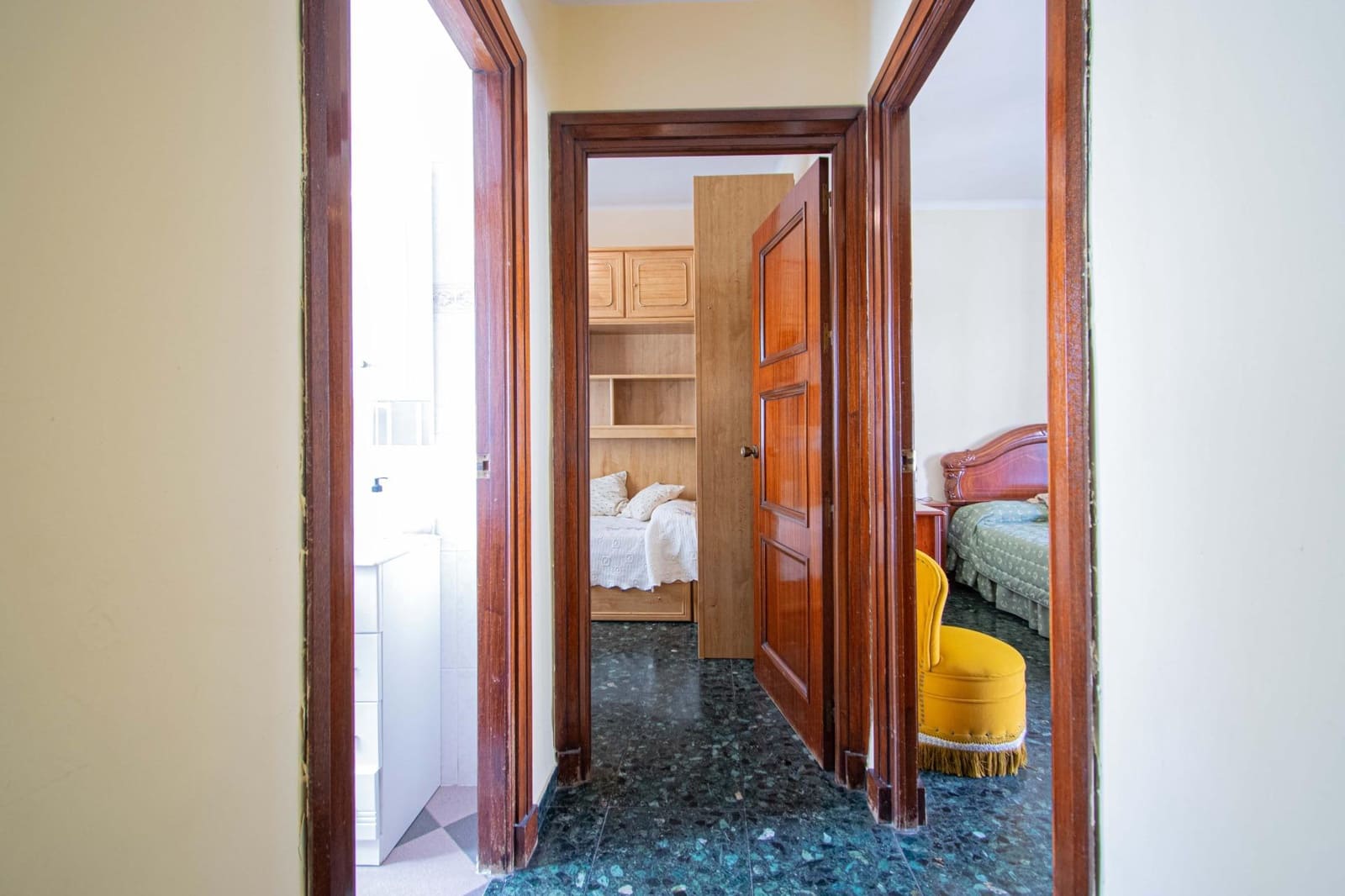 4 Zimmer Wohnung zu verkaufen in Sevilla Stadt - 570.000 € (Ref: 9695416)