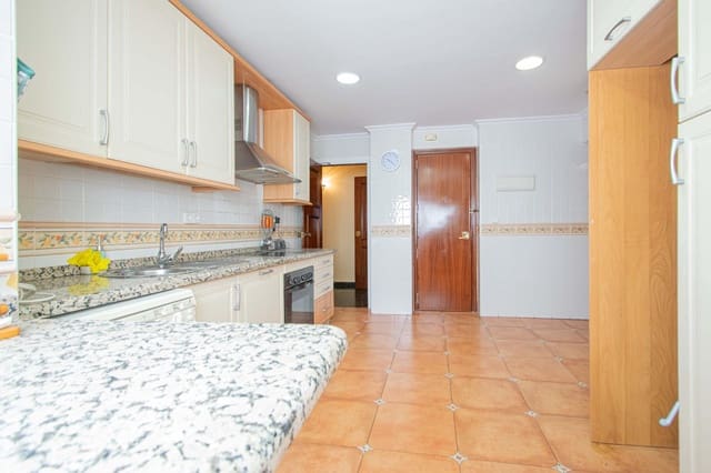 4 Zimmer Wohnung zu verkaufen in Nervión, Sevilla Stadt - 570.000 € (Ref: 9695416)