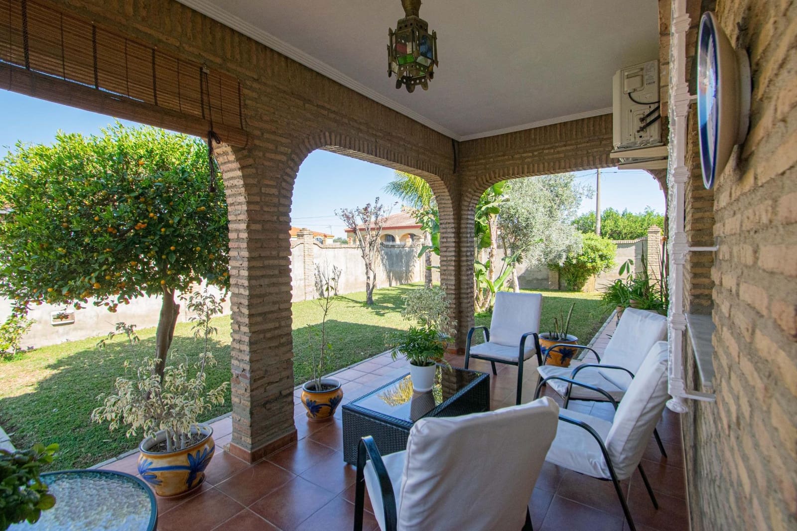 4 bedroom Villa for sale in La Rinconada with pool - € 329,000 (Ref: 9695417)