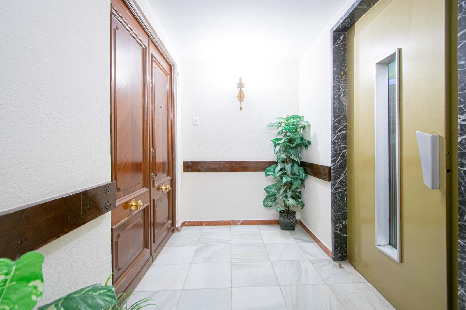 4 Zimmer Penthouse zu verkaufen in Sevilla Stadt mit Garage - 1.130.000 € (Ref: 9698860)