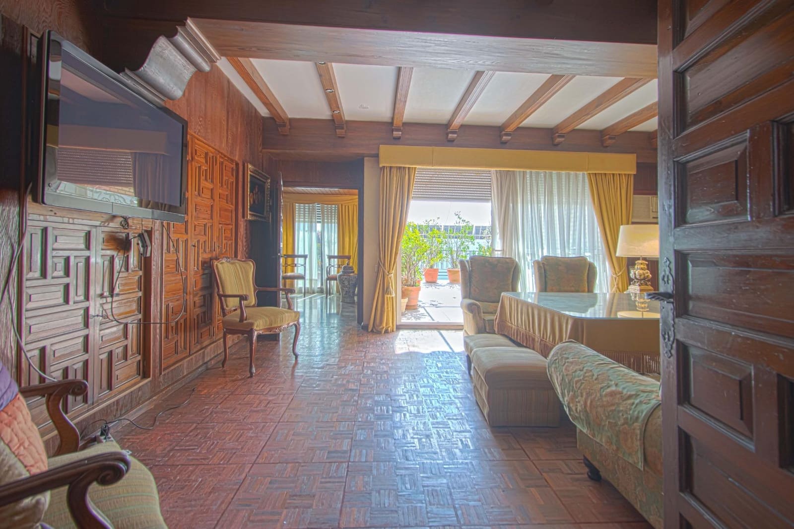 4 Zimmer Penthouse zu verkaufen in Sevilla Stadt mit Garage - 1.130.000 € (Ref: 9698860)