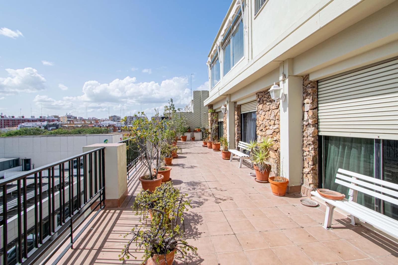 4 Zimmer Penthouse zu verkaufen in Sevilla Stadt mit Garage - 1.130.000 € (Ref: 9698860)