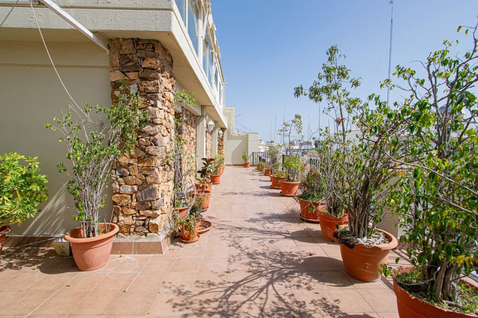 4 Zimmer Penthouse zu verkaufen in Sevilla Stadt mit Garage - 1.130.000 € (Ref: 9698860)