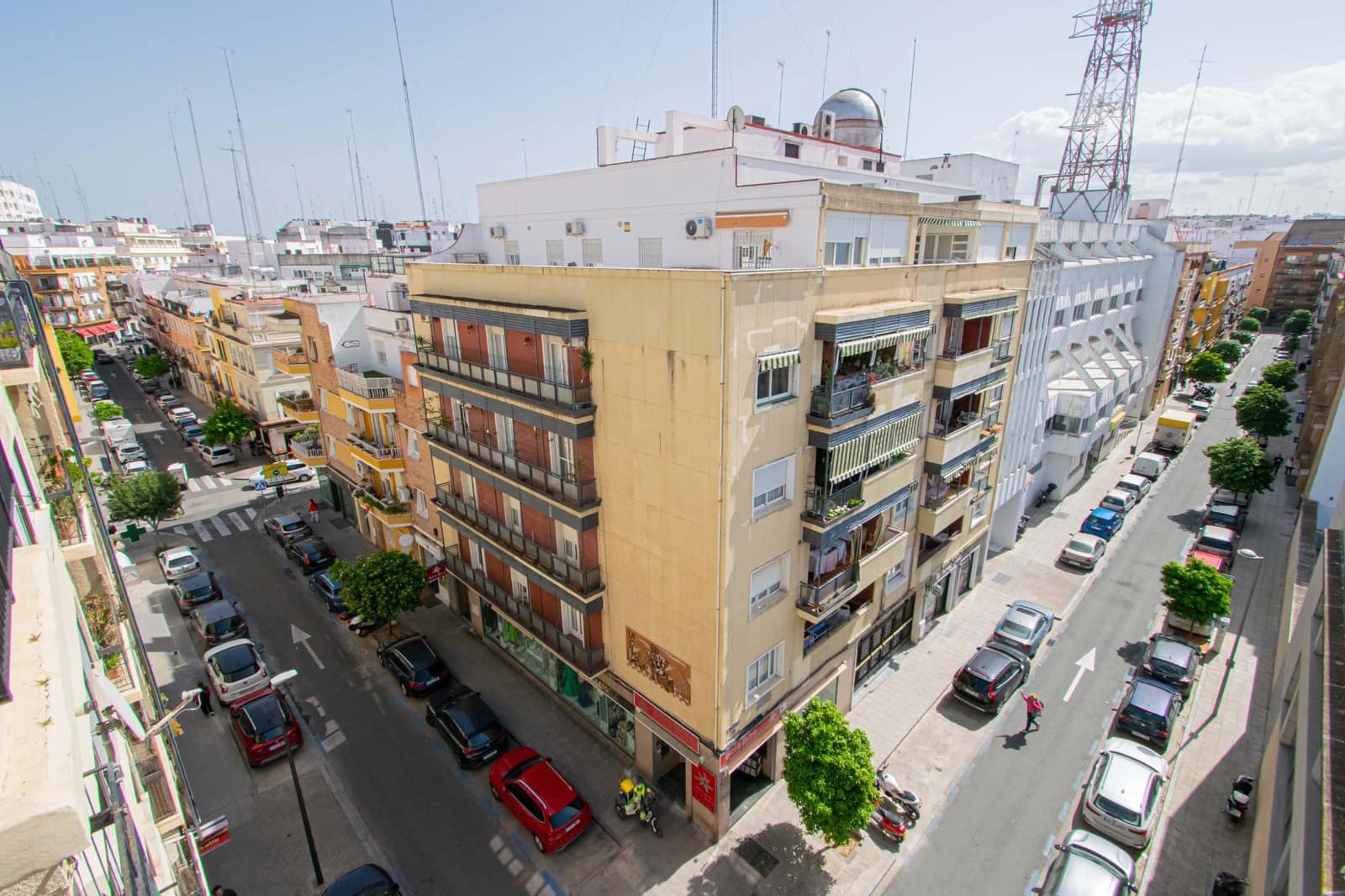 4 Zimmer Penthouse zu verkaufen in Sevilla Stadt mit Garage - 1.130.000 € (Ref: 9698860)