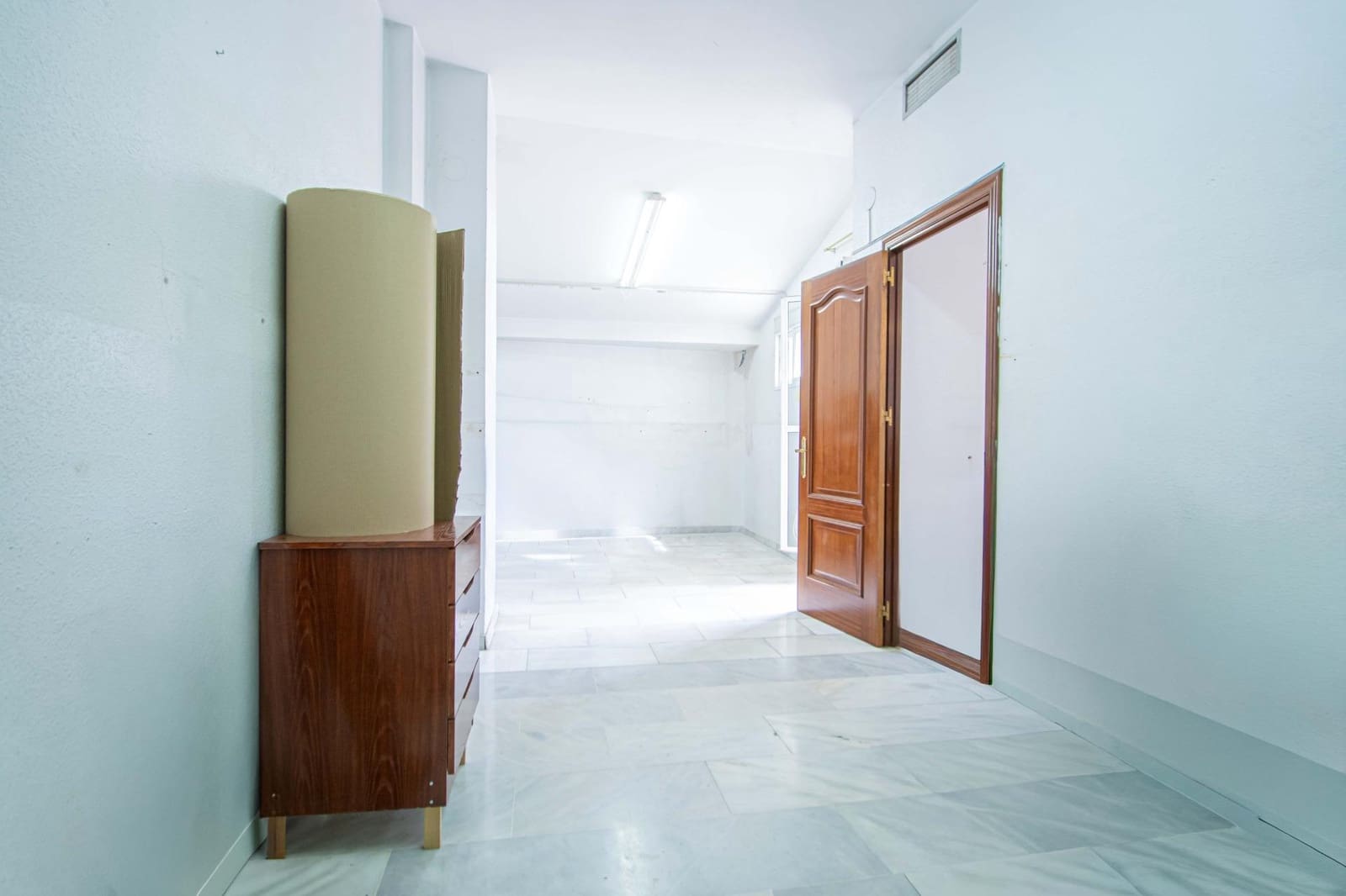 3 sypialnia Mieszkanie na sprzedaż w Miasto Sewilla z garażem - 460 000 € (Ref: 9701702)