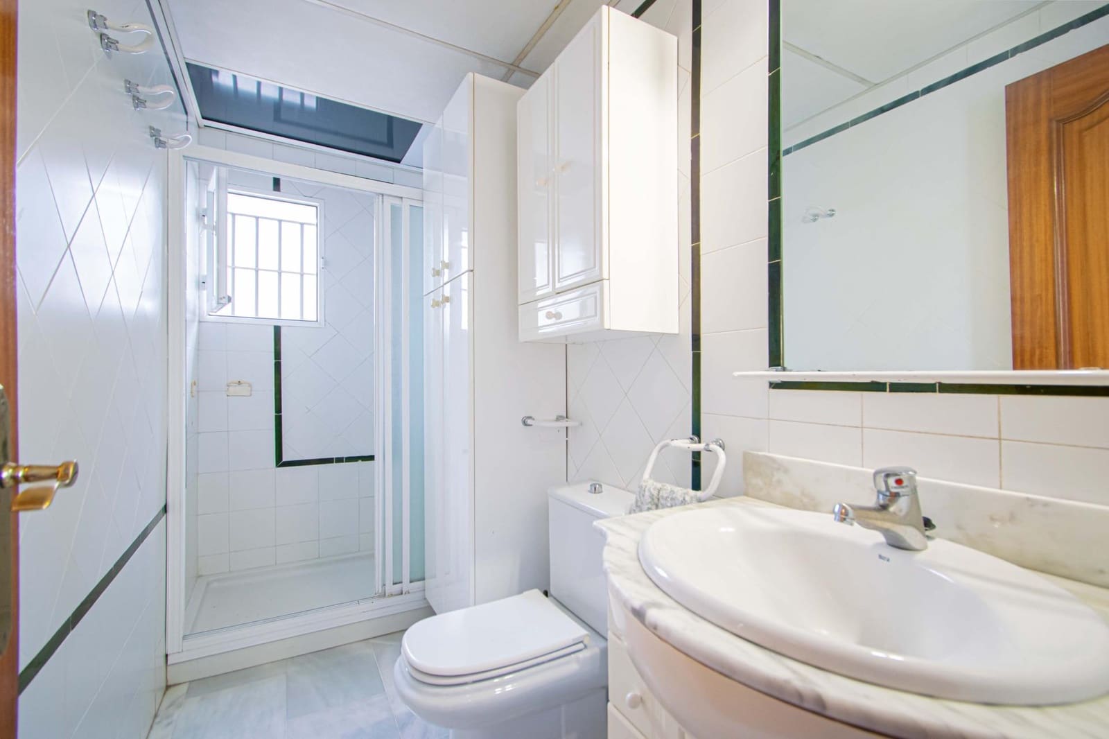 3 sypialnia Mieszkanie na sprzedaż w Miasto Sewilla z garażem - 460 000 € (Ref: 9701702)