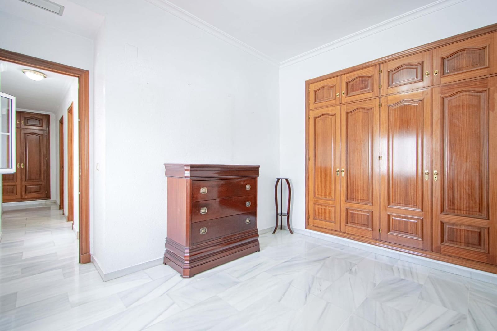 3 sypialnia Mieszkanie na sprzedaż w Miasto Sewilla z garażem - 460 000 € (Ref: 9701702)