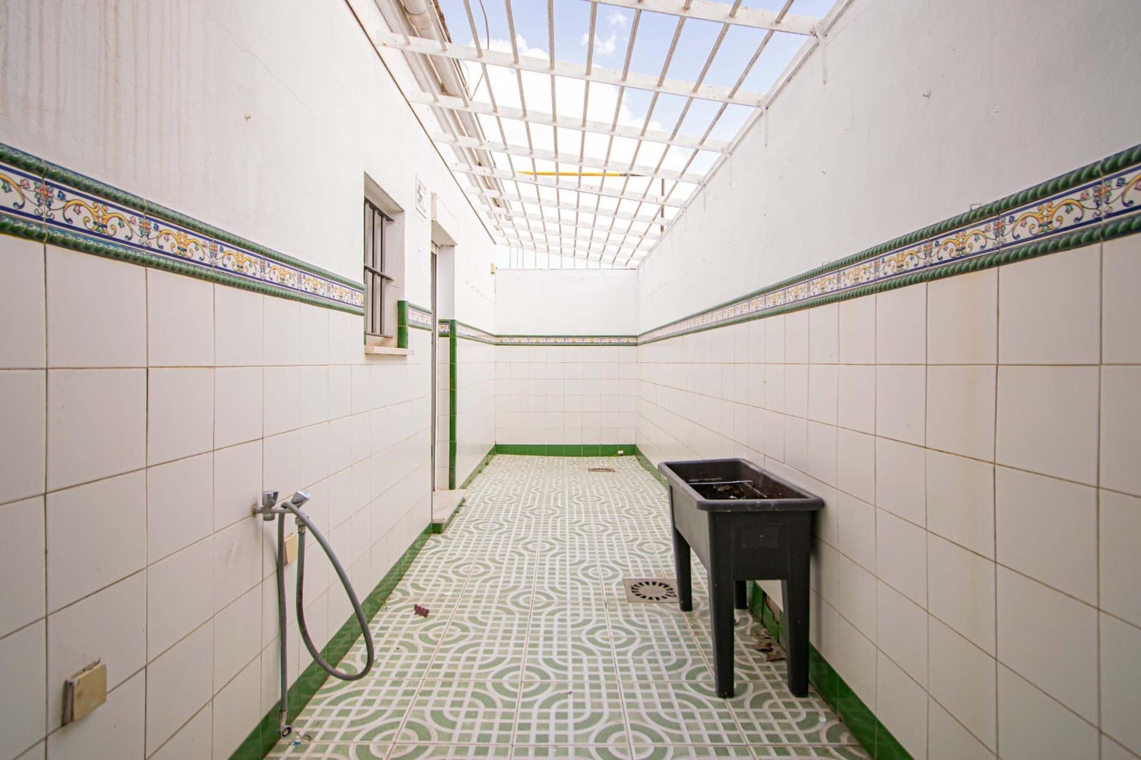 3 sypialnia Mieszkanie na sprzedaż w Miasto Sewilla z garażem - 460 000 € (Ref: 9701702)