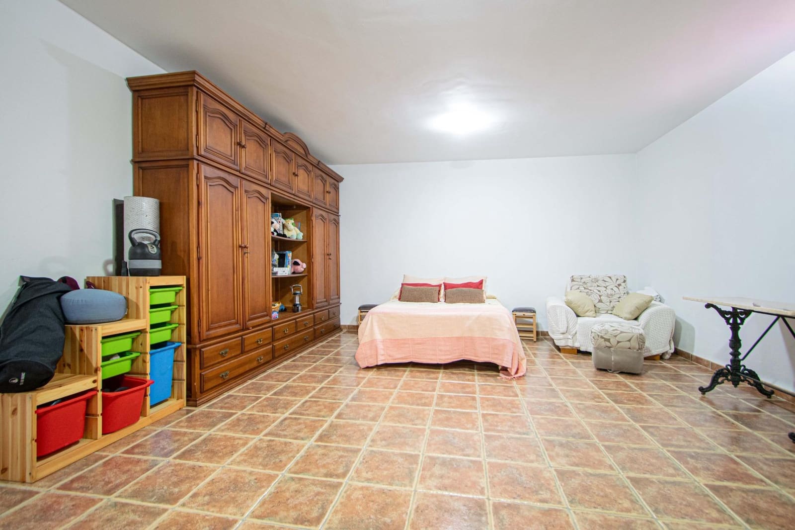 5 bedroom Villa for sale in Alcala de Guadaira with pool - € 445,000 (Ref: 9712042)