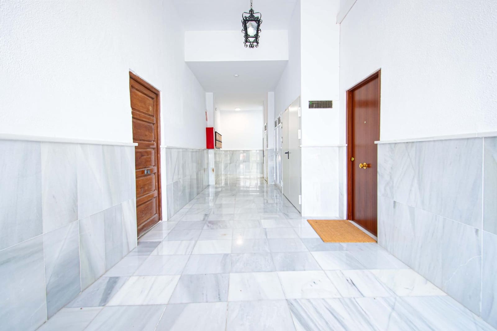 Piso de 3 habitaciones en Sevilla ciudad en venta con garaje - 299.000 € (Ref: 9712043)