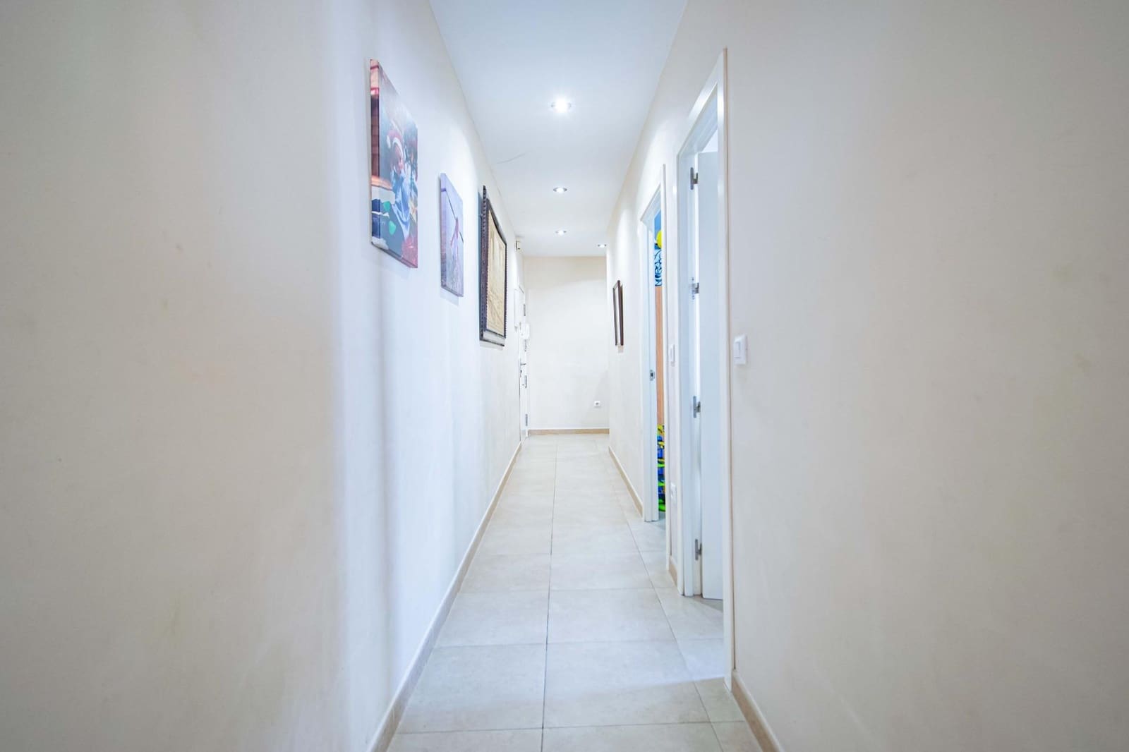 Piso de 3 habitaciones en Sevilla ciudad en venta con garaje - 299.000 € (Ref: 9712043)