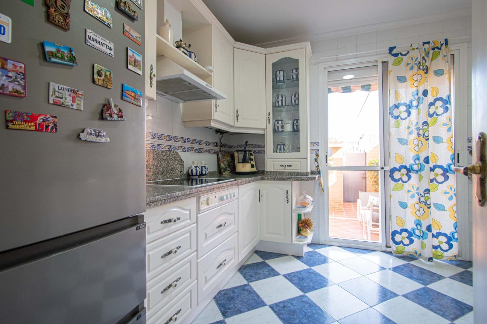 4 camera da letto Villetta a Schiera in vendita in Montequinto con piscina garage - 315.000 € (Rif: 9712044)