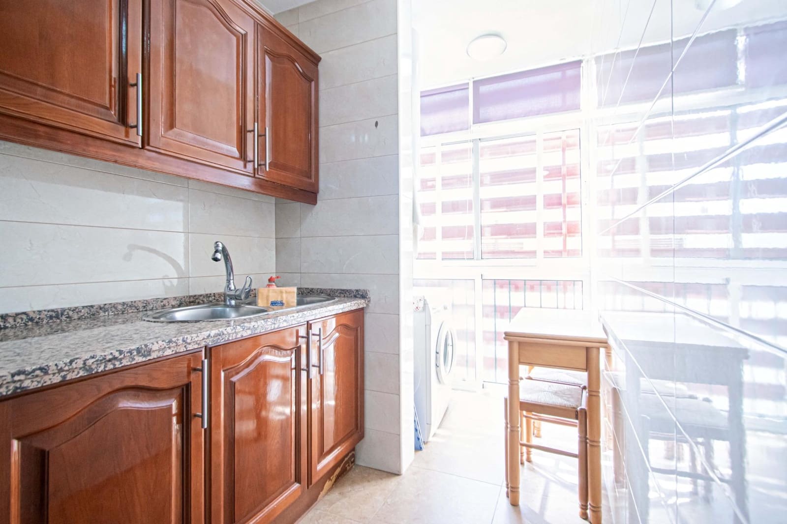 3 bedroom Flat for sale in Seville city - € 200,000 (Ref: 9714987)