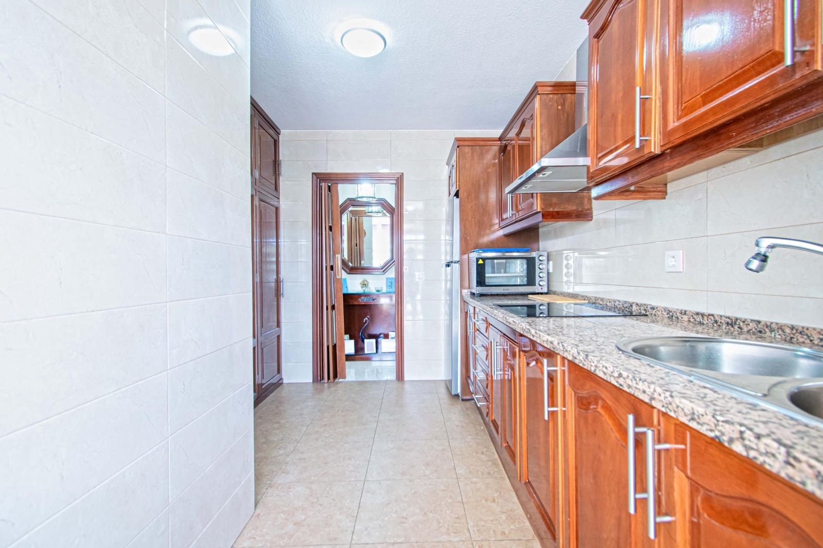 3 bedroom Flat for sale in Seville city - € 200,000 (Ref: 9714987)