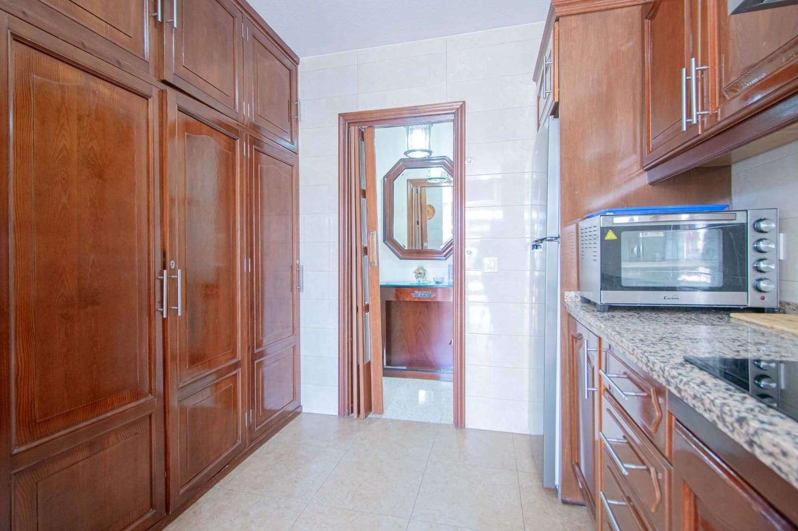 3 bedroom Flat for sale in Seville city - € 200,000 (Ref: 9714987)