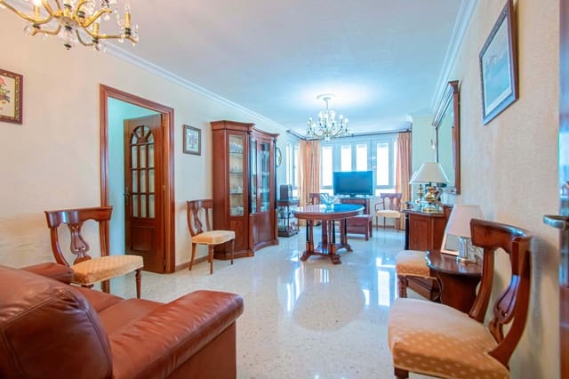 3 bedroom Flat for sale in Seville city - € 200,000 (Ref: 9714987)