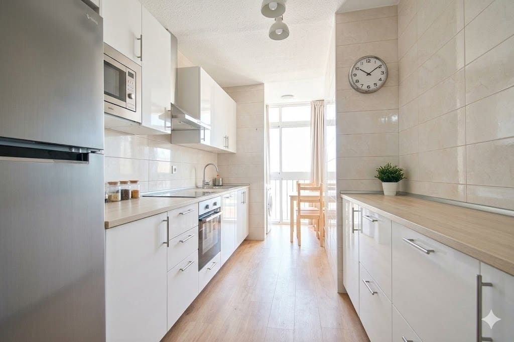 3 sypialnia Mieszkanie na sprzedaż w Miasto Sewilla - 200 000 € (Ref: 9714987)