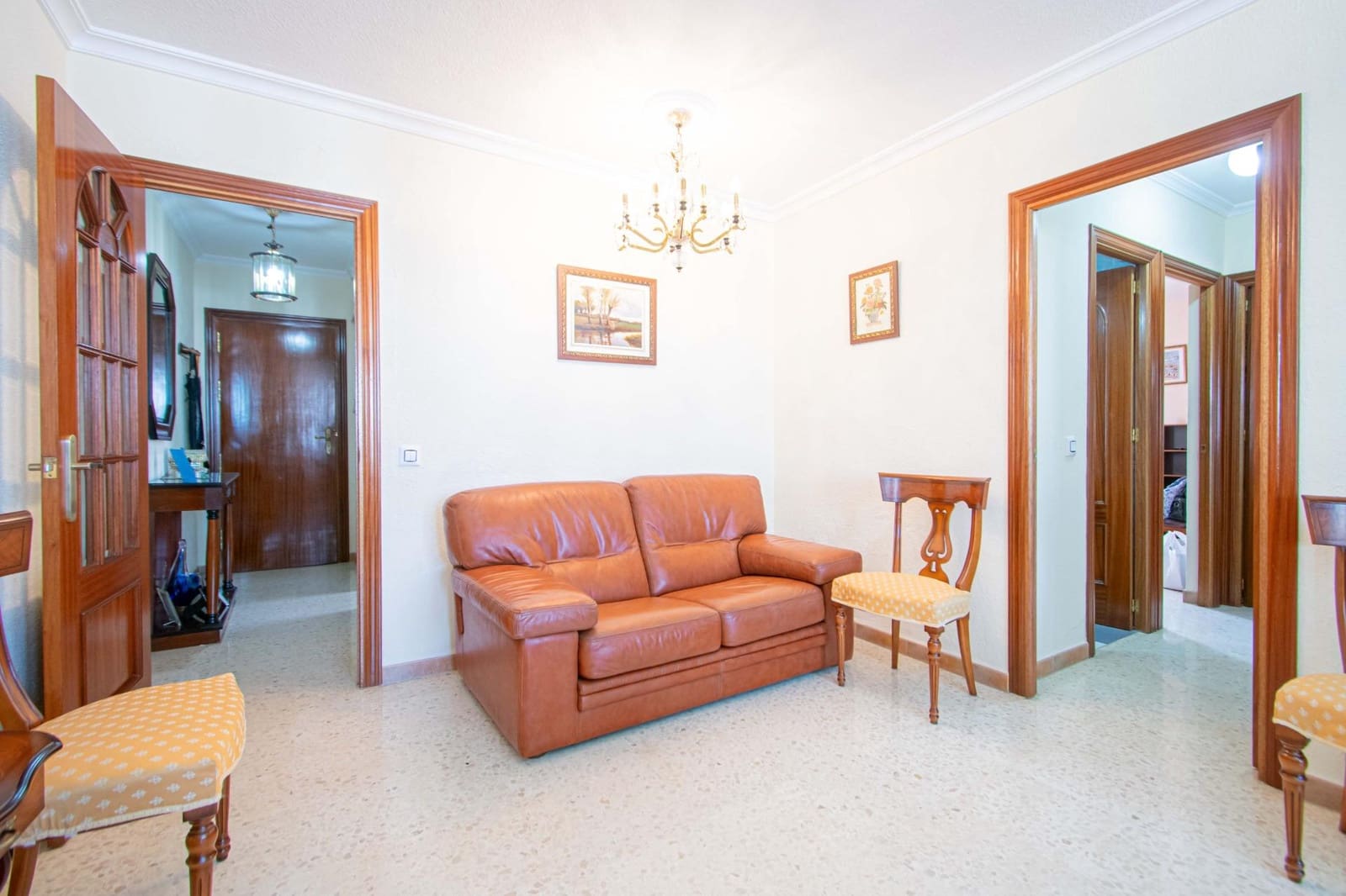 3 sypialnia Mieszkanie na sprzedaż w Miasto Sewilla - 200 000 € (Ref: 9714987)