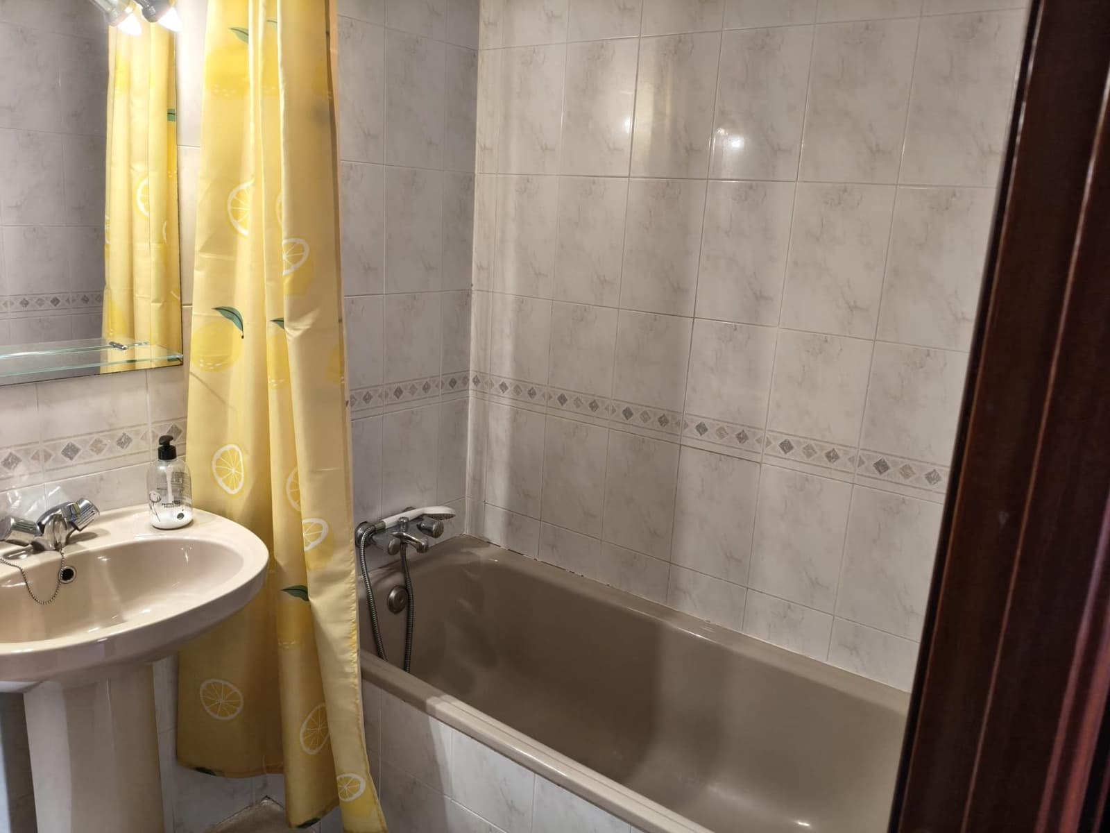 2 camera da letto Appartamento da affittare in Siviglia citta con garage - 850 € (Rif: 9720031)