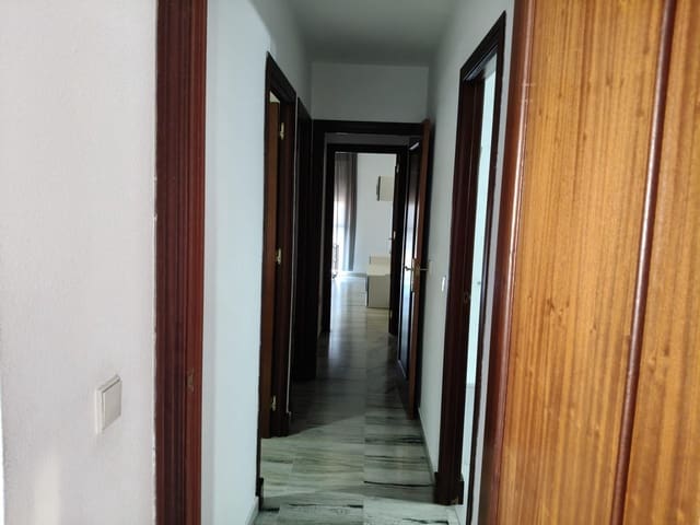 2 camera da letto Appartamento da affittare in Siviglia città con garage - 850 € (Rif: 9720031)