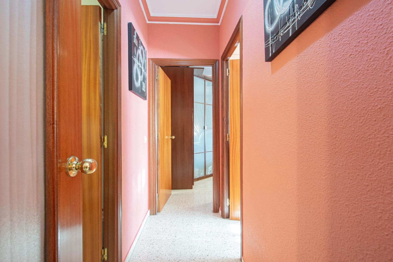 2 Zimmer Wohnung zu verkaufen in Sevilla Stadt mit Garage - 175.000 € (Ref: 9720032)
