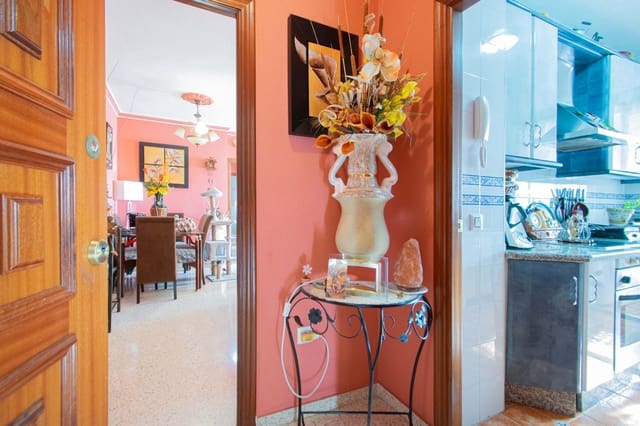 2 soverom Leilighet til salgs i Sevilla by med garasje - € 175 000 (Ref: 9720032)