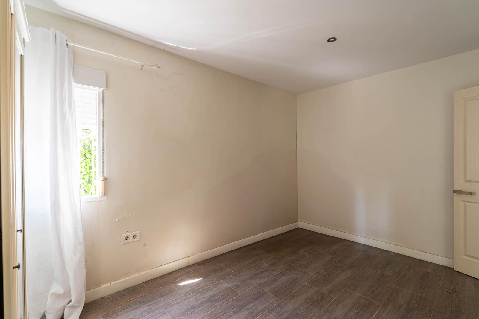 3 bedroom Villa for sale in Utrera with pool garage - € 169,900 (Ref: 9720034)