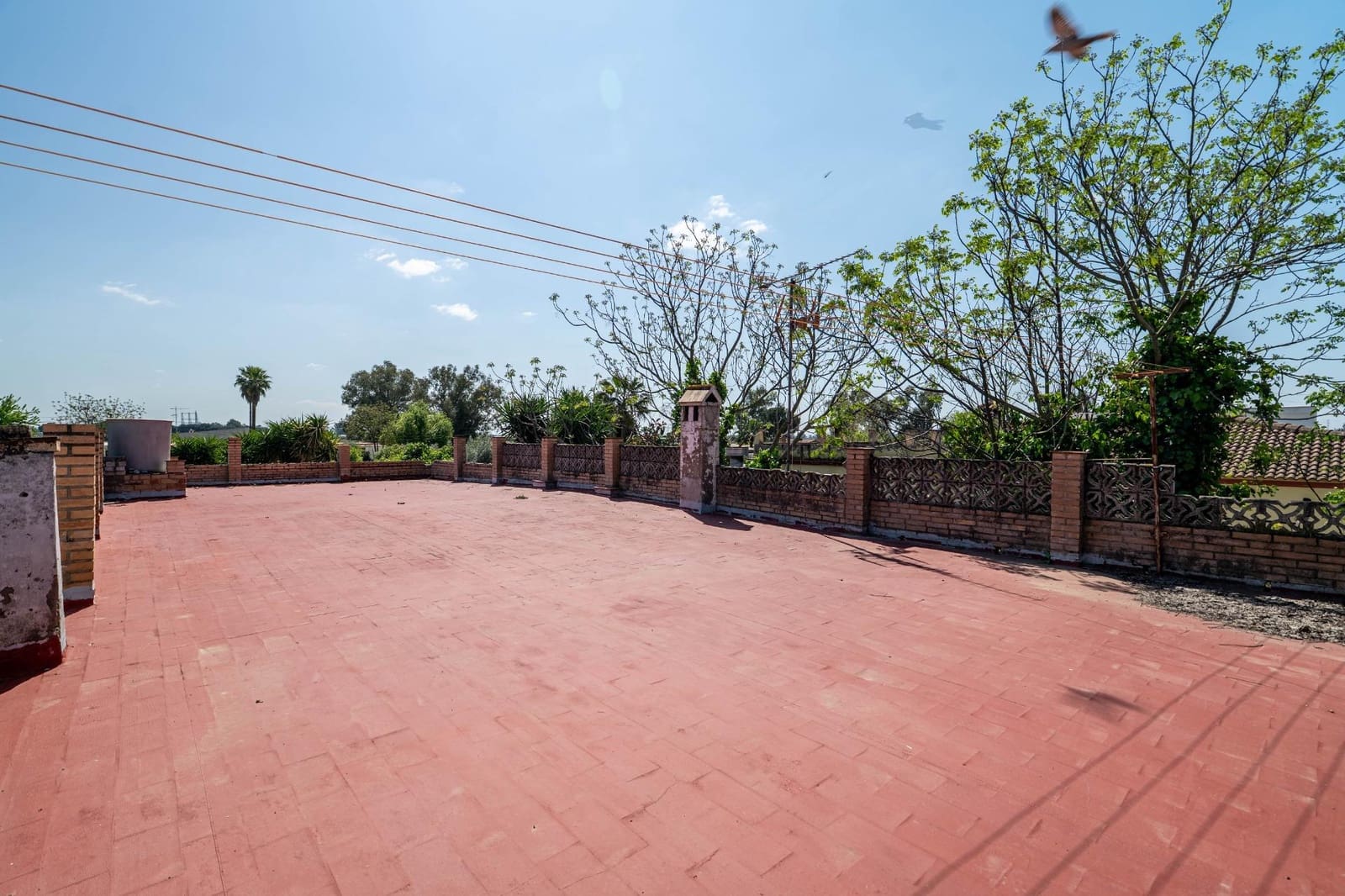 3 bedroom Villa for sale in Utrera with pool garage - € 169,900 (Ref: 9720034)