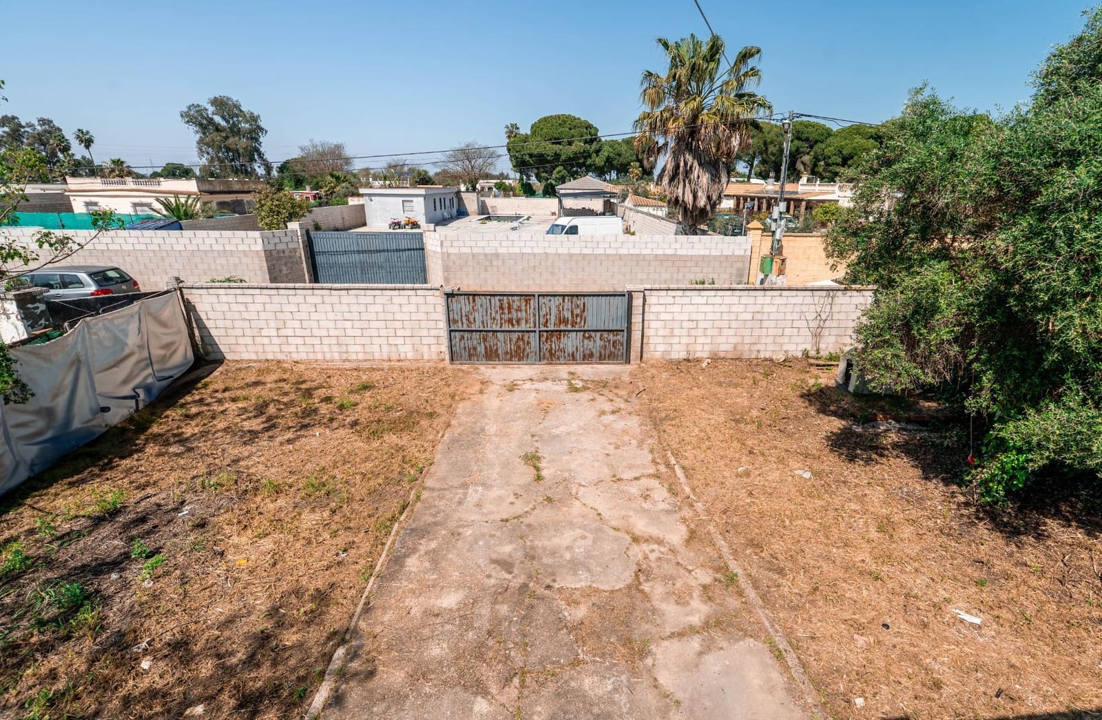 3 bedroom Villa for sale in Utrera with pool garage - € 169,900 (Ref: 9720034)