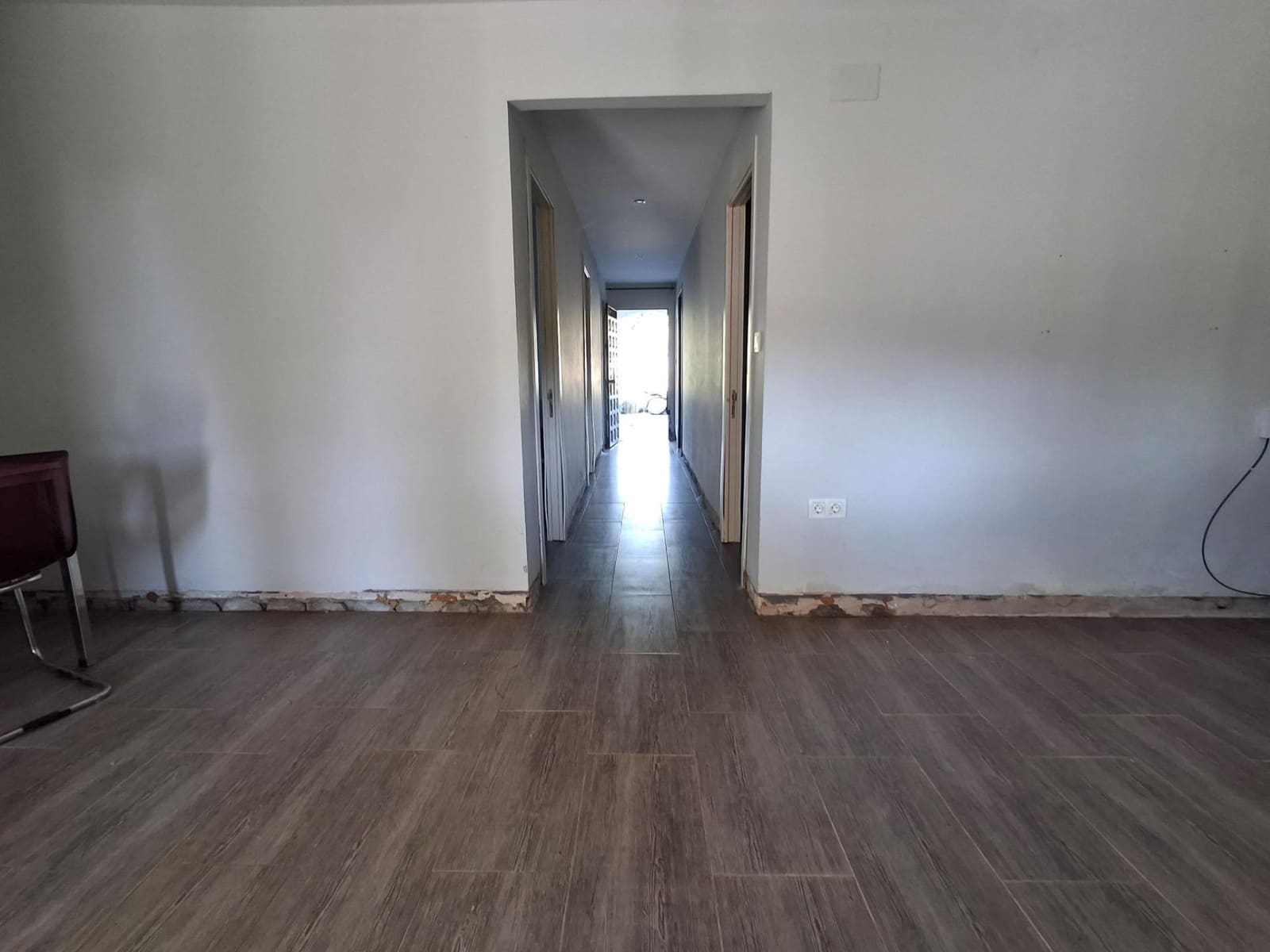 3 bedroom Villa for sale in Utrera with pool garage - € 164,900 (Ref: 9720034)
