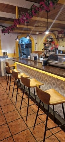 Commerciale in vendita in Parque Alcosa, Siviglia città - 155.000 € (Rif: 9721765)