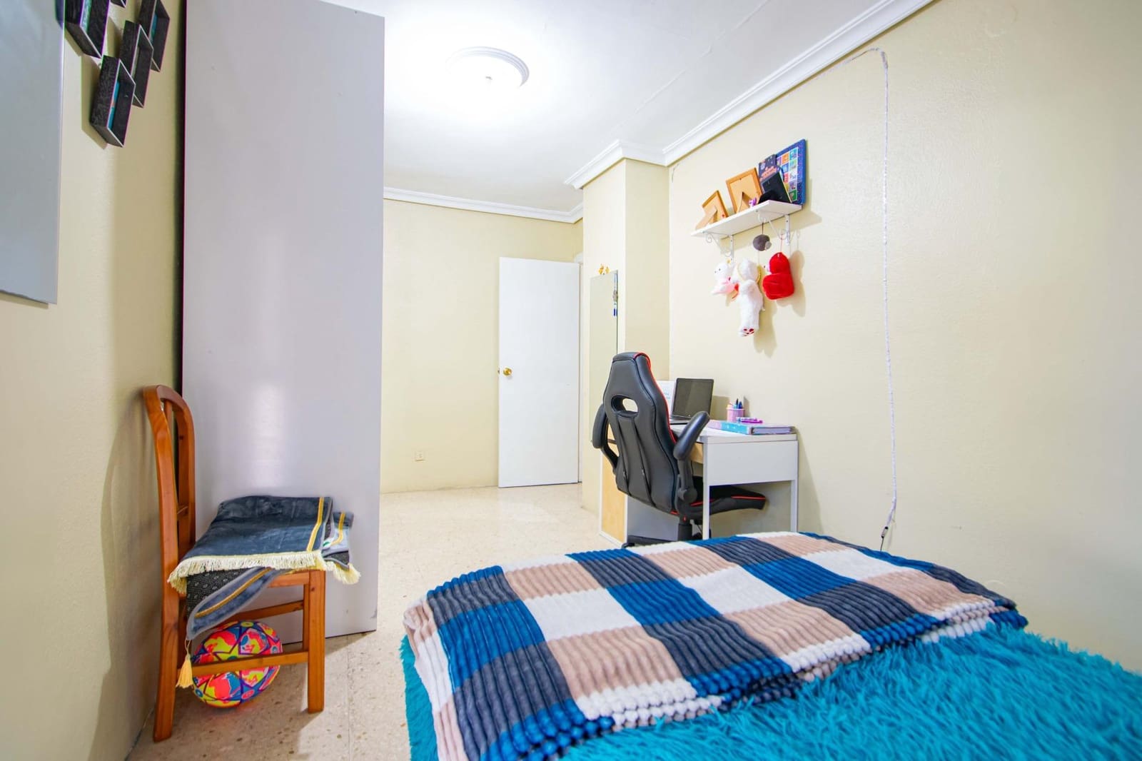 4 soveværelse Lejlighed til salg i Sevilla by - € 185.000 (Ref: 9721767)