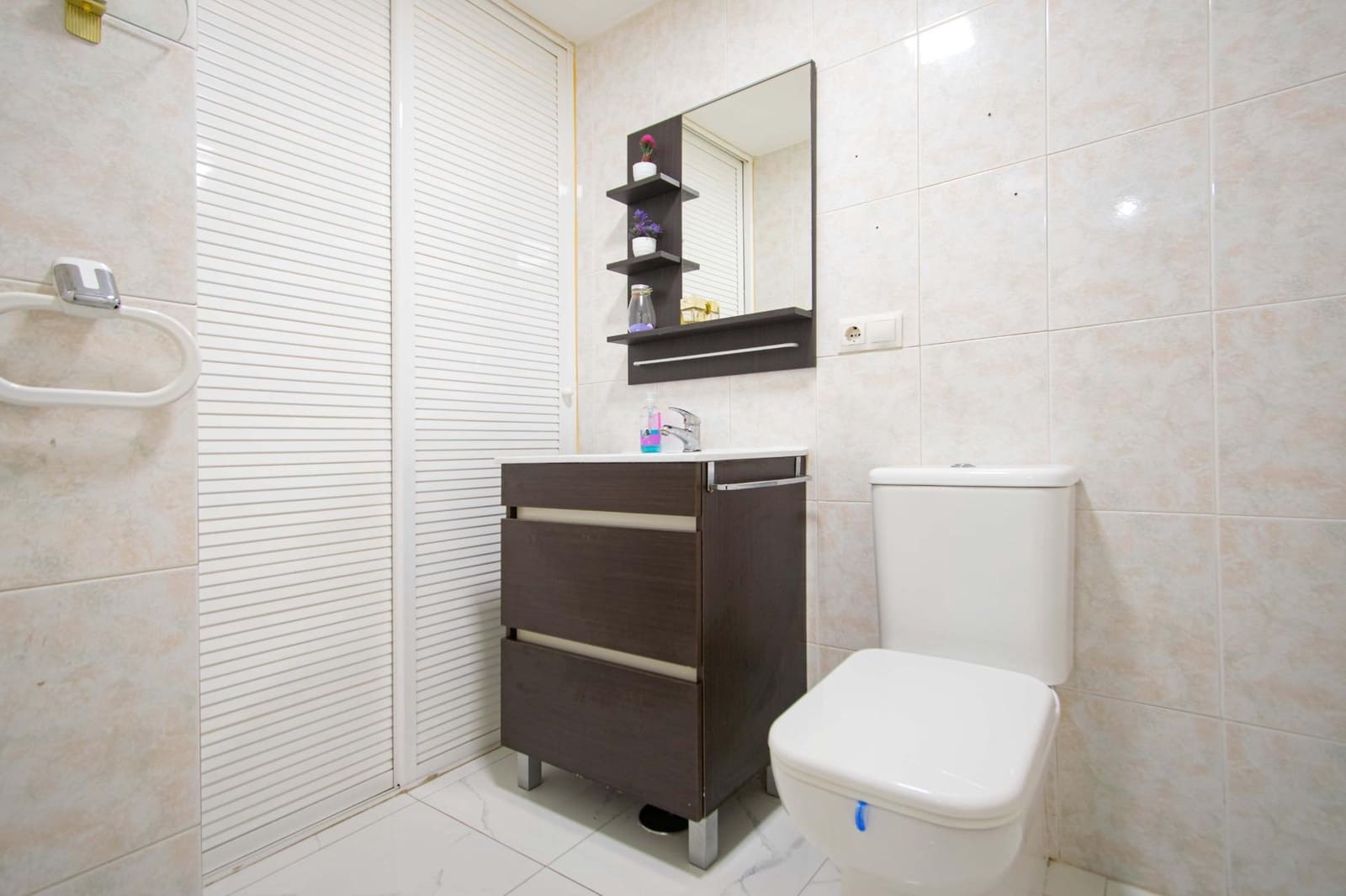 4 soveværelse Lejlighed til salg i Sevilla by - € 185.000 (Ref: 9721767)