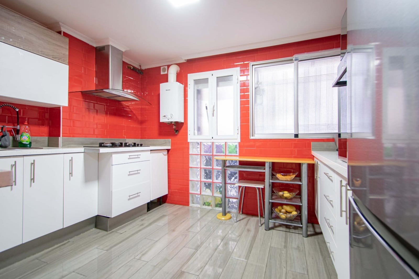 4 soveværelse Lejlighed til salg i Sevilla by - € 185.000 (Ref: 9721767)