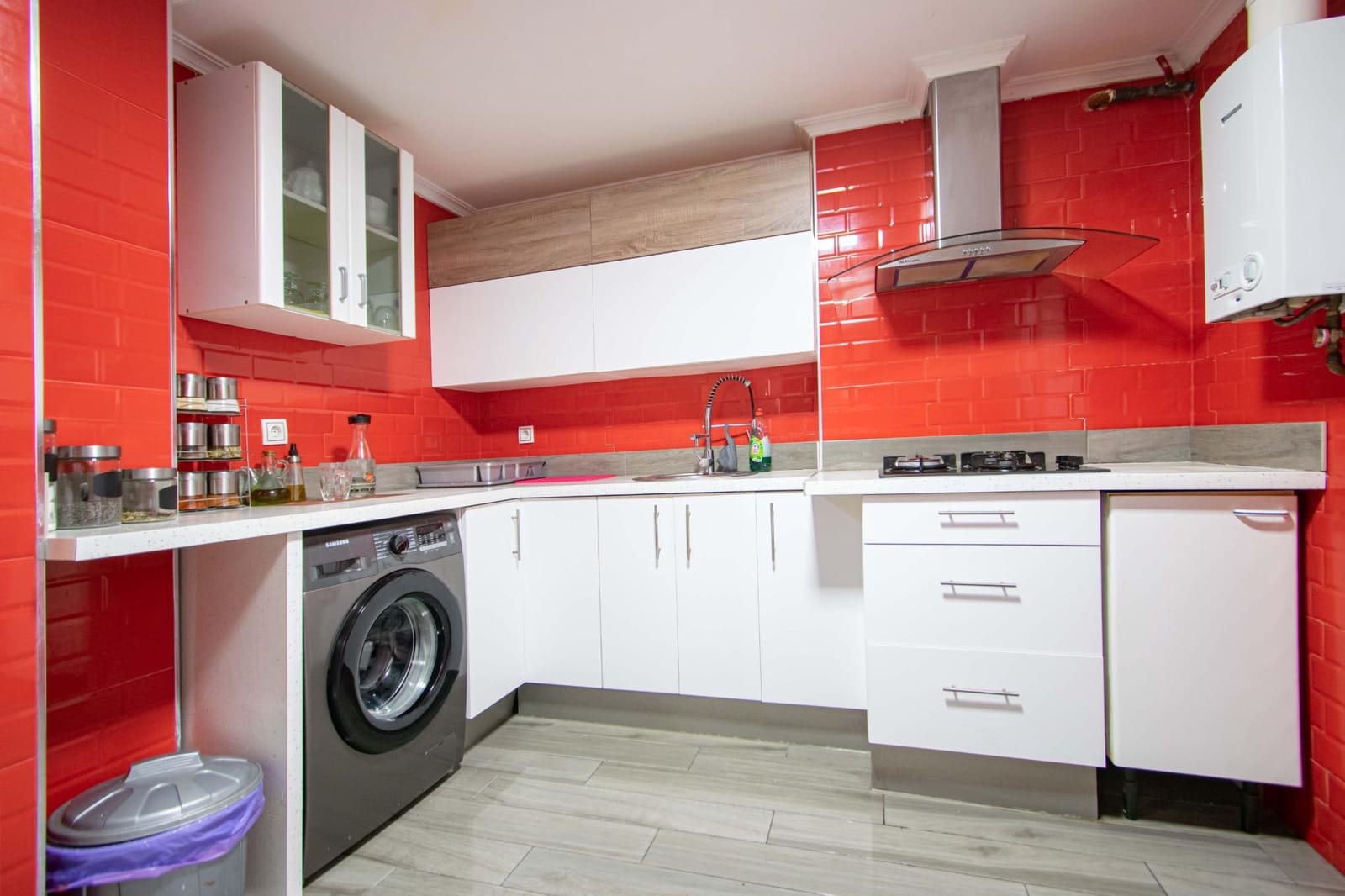 4 soveværelse Lejlighed til salg i Sevilla by - € 185.000 (Ref: 9721767)