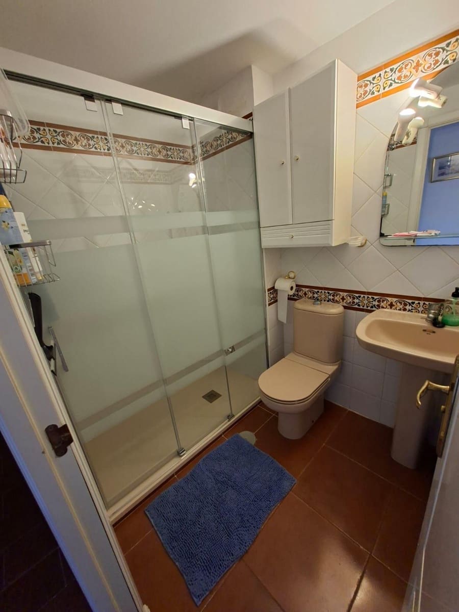 1 bedroom Apartment for sale in Isla Canela with pool - € 190,000 (Ref: 9726711)