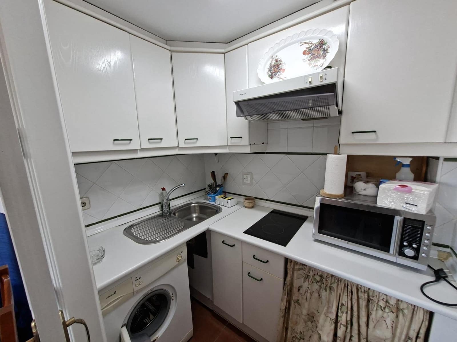 1 bedroom Apartment for sale in Isla Canela with pool - € 190,000 (Ref: 9726711)