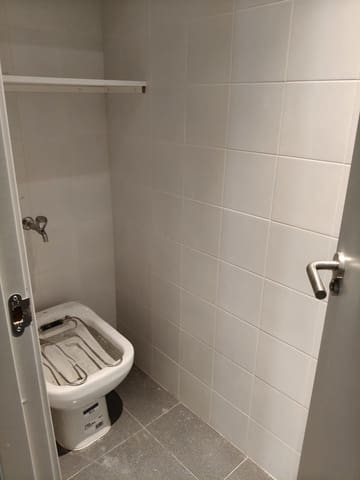 Commerciale in vendita in Siviglia città - 135.000 € (Rif: 9726712)