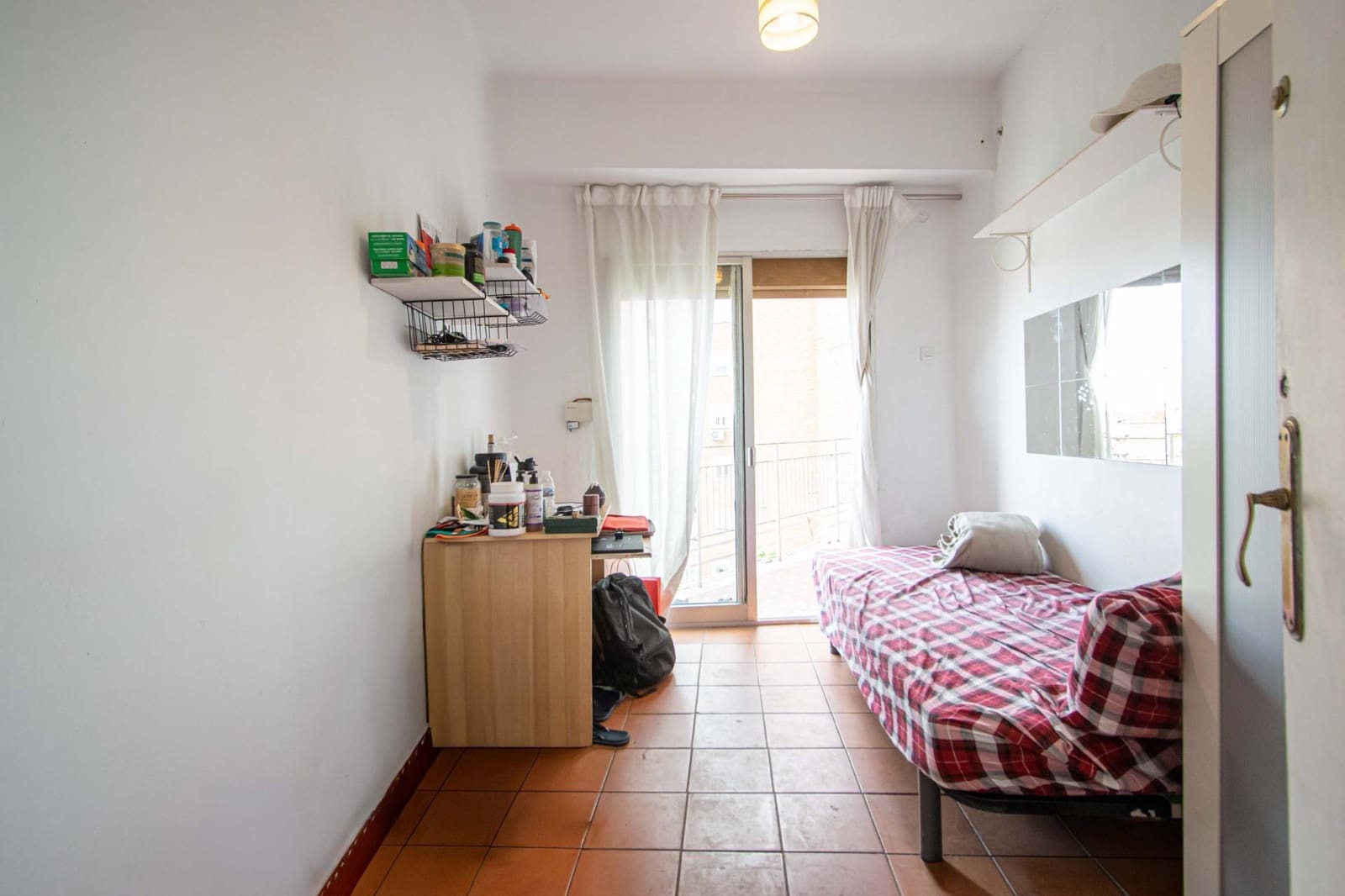 5 bedroom Flat for sale in Seville city with garage - € 495,000 (Ref: 9726713)