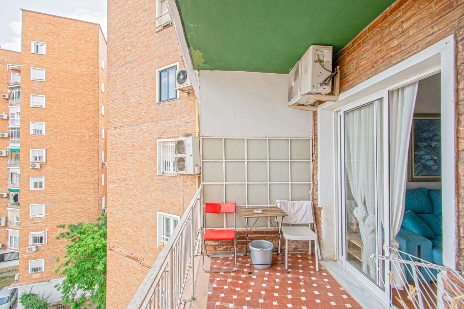 5 bedroom Flat for sale in Seville city with garage - € 495,000 (Ref: 9726713)