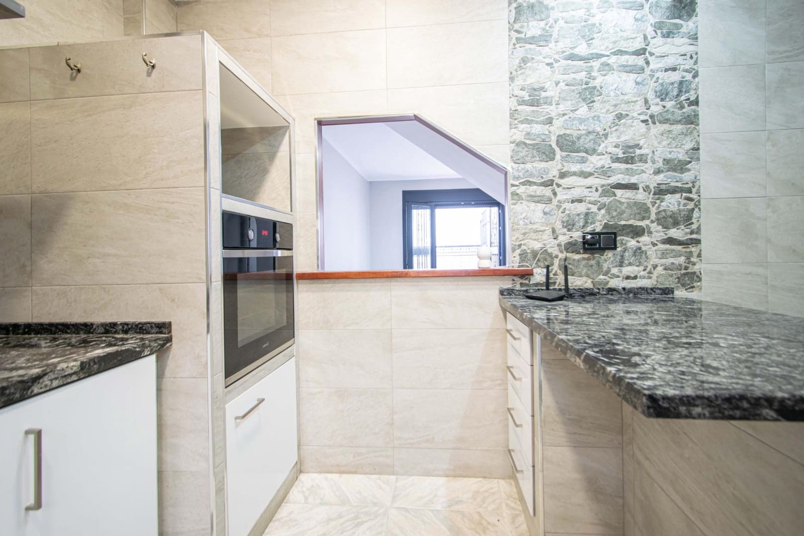 5 chambre Maison de Ville à vendre à Seville ville avec garage - 575 000 € (Ref: 9726715)