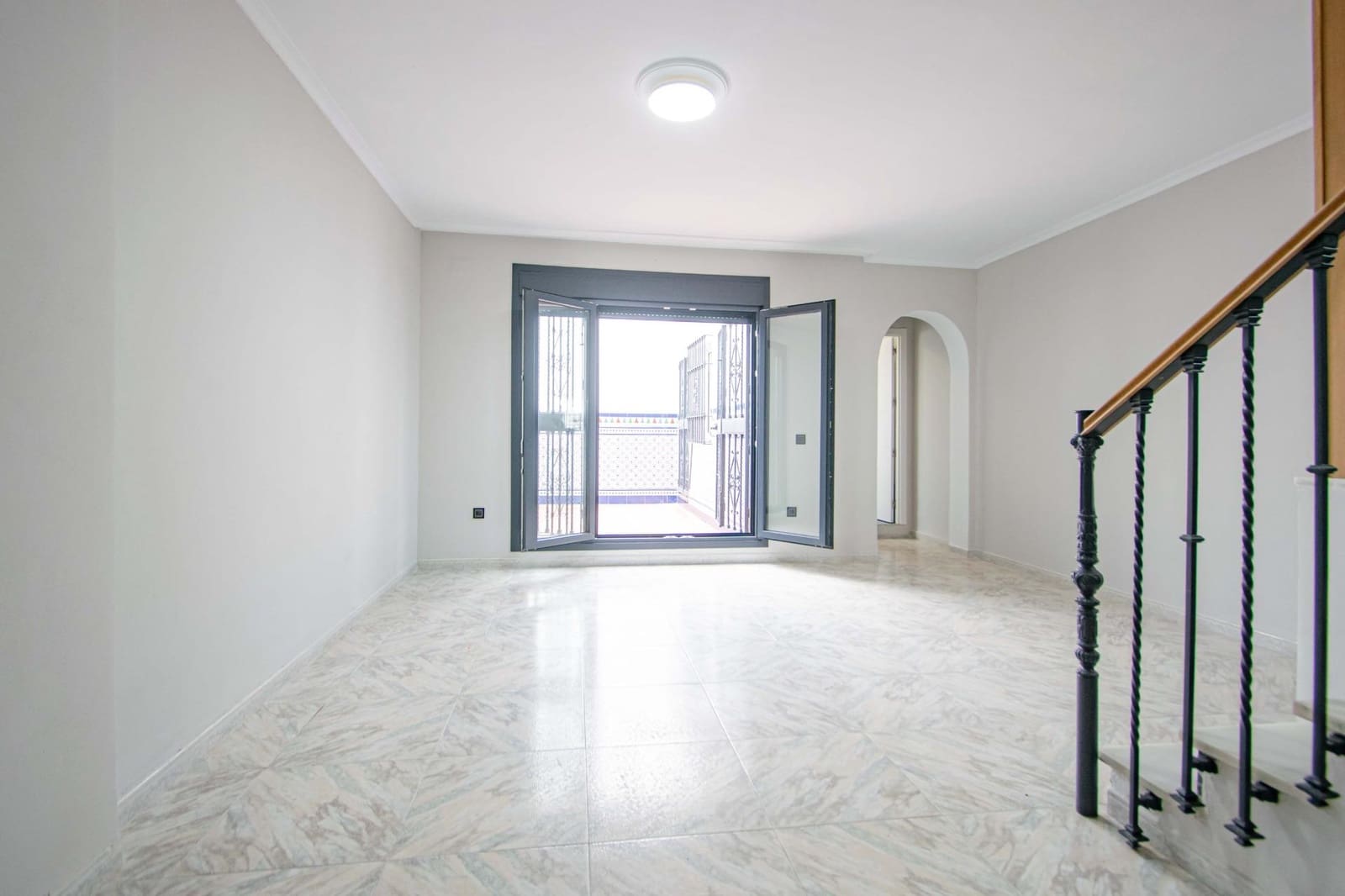 5 chambre Maison de Ville à vendre à Seville ville avec garage - 575 000 € (Ref: 9726715)