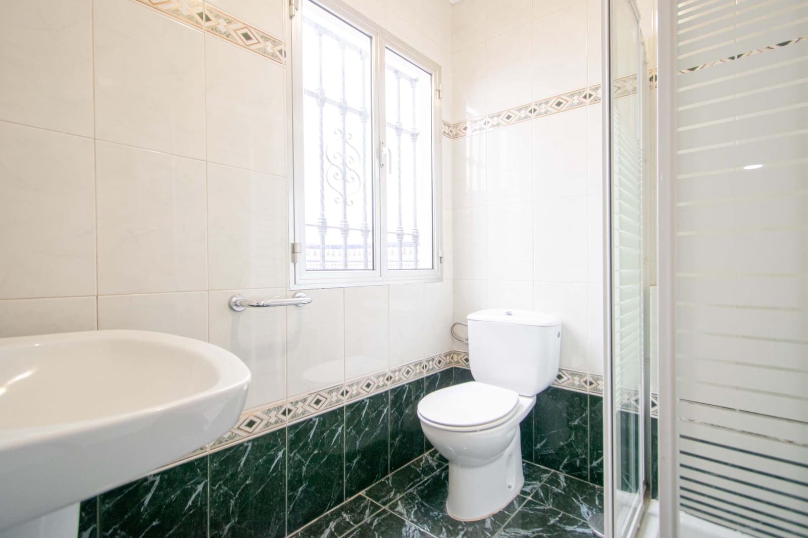 5 chambre Maison de Ville à vendre à Seville ville avec garage - 575 000 € (Ref: 9726715)