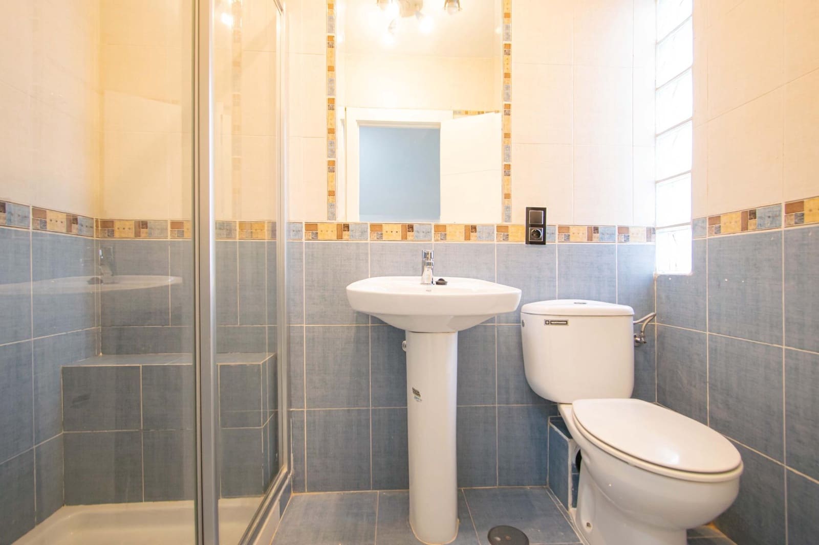 5 chambre Maison de Ville à vendre à Seville ville avec garage - 575 000 € (Ref: 9726715)