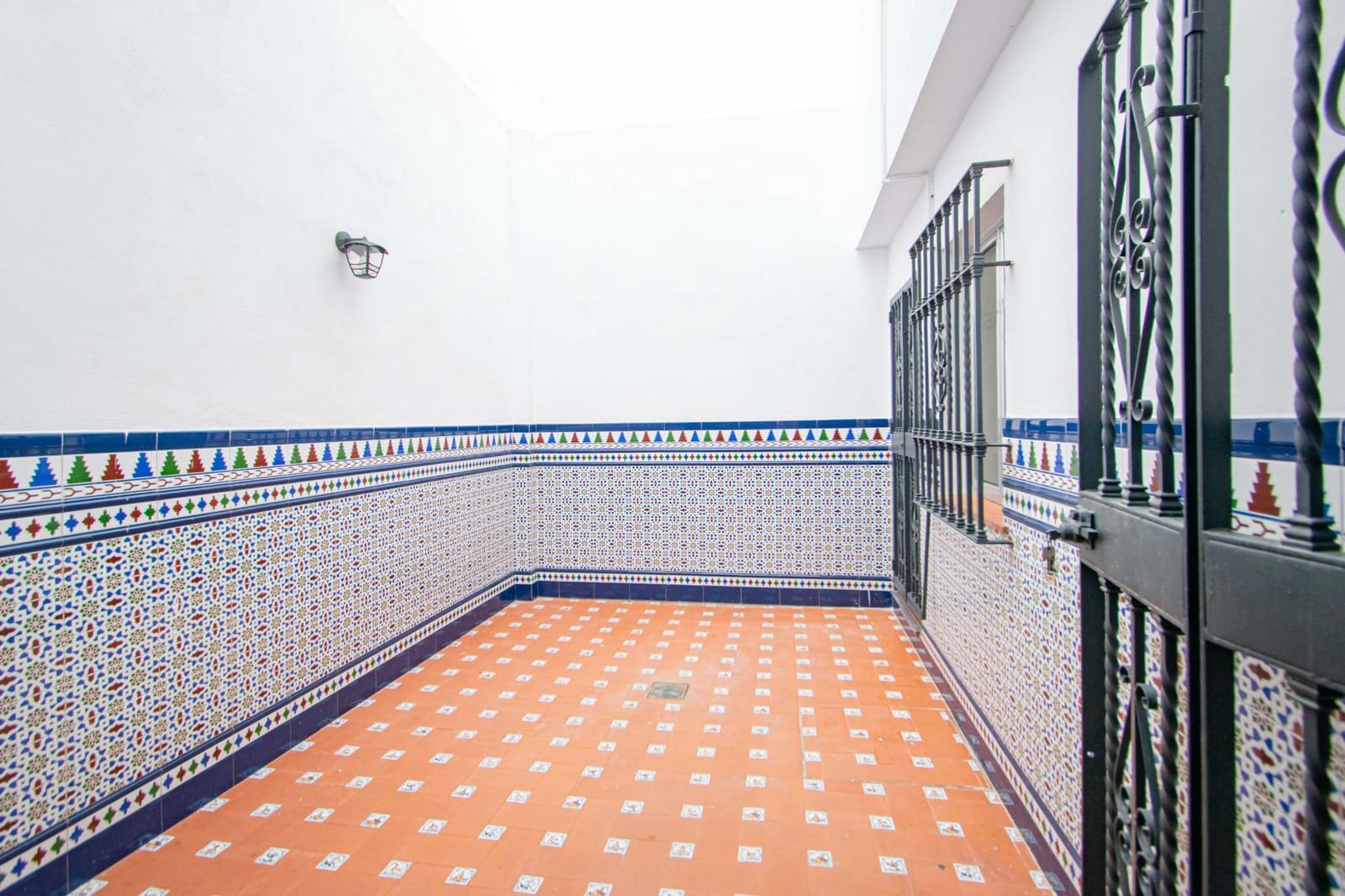 5 chambre Maison de Ville à vendre à Seville ville avec garage - 575 000 € (Ref: 9726715)