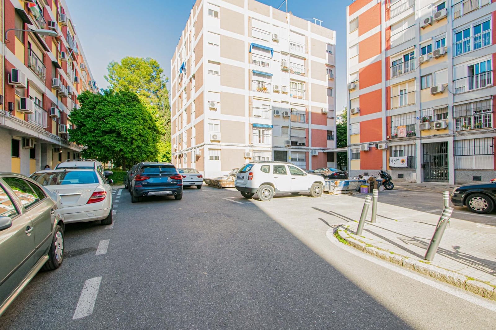 2 bedroom Flat for sale in Seville city - € 221,000 (Ref: 9732202)