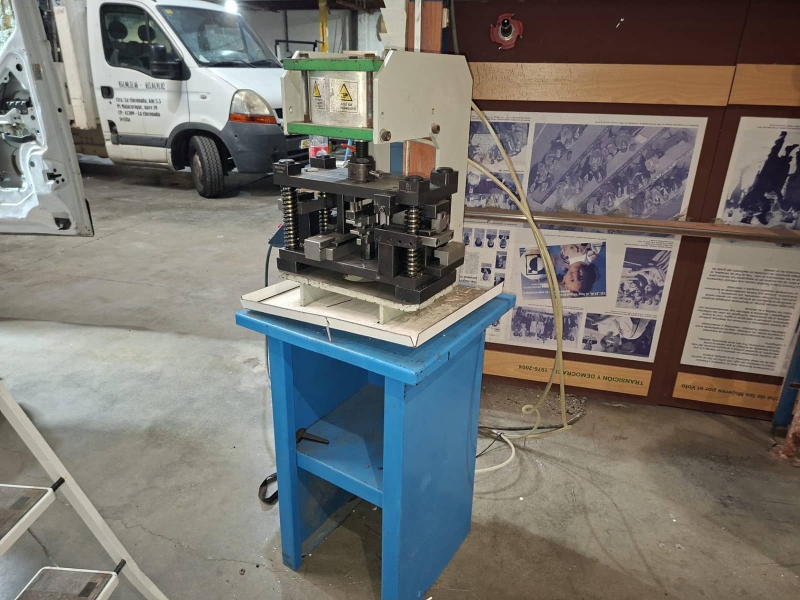 Business for sale in La Rinconada - € 329,000 (Ref: 9732203)