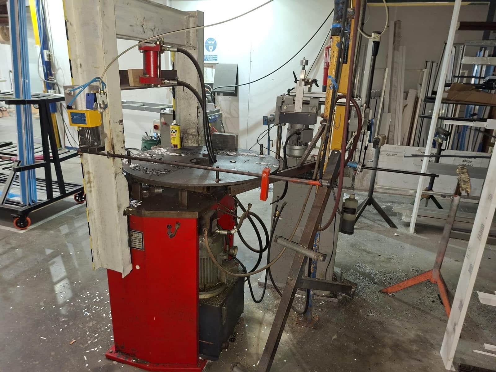 Business for sale in La Rinconada - € 329,000 (Ref: 9732203)