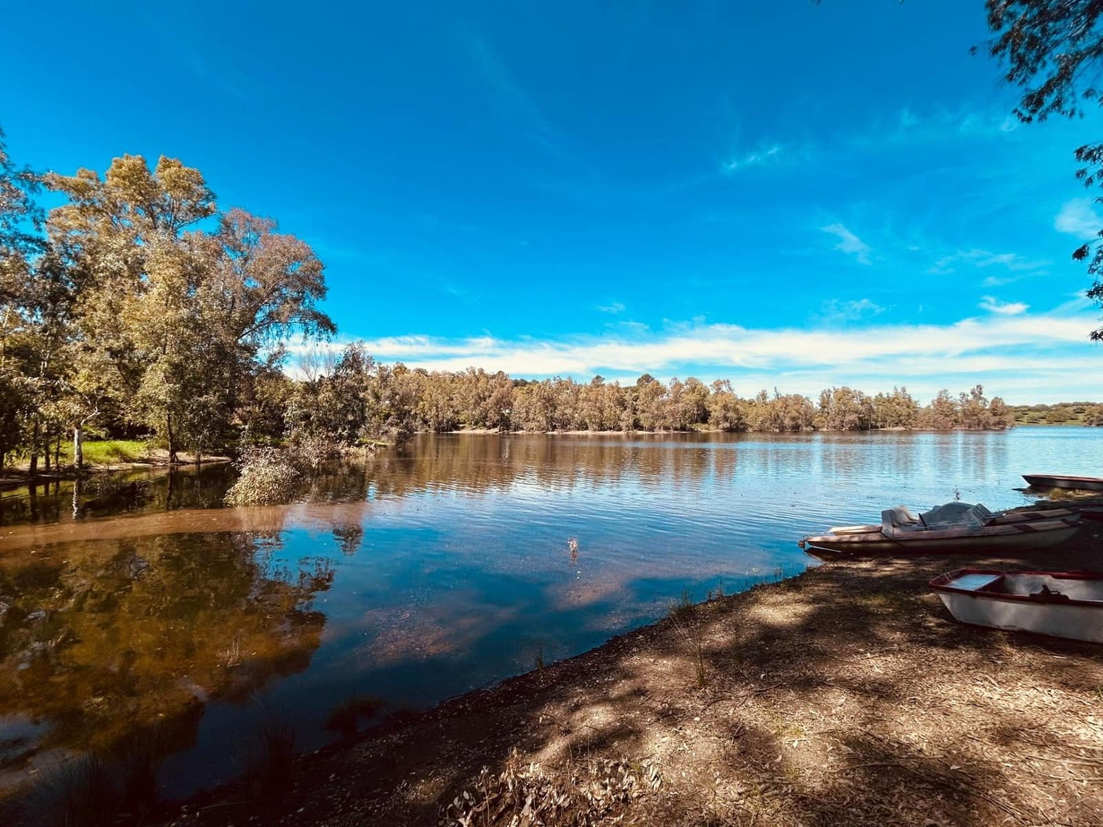 2 bedroom Flat for sale in Guillena with pool - € 85,000 (Ref: 9732204)